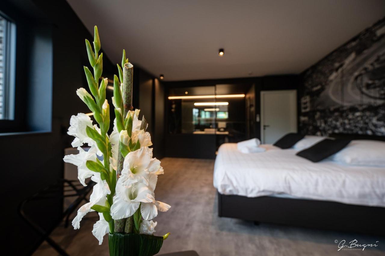 Les Thermes De Spa By La Cour De La Reine Hotel, Suites & Acces Gratuit Au Centre Thermal Exterior photo